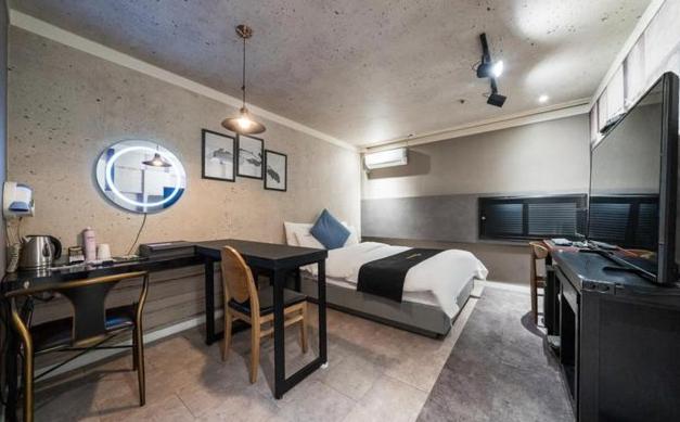 Ilsan Blanc Motel Kojang Kültér fotó