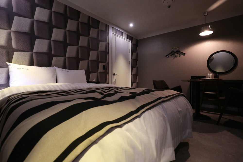 Ilsan Blanc Motel Kojang Kültér fotó