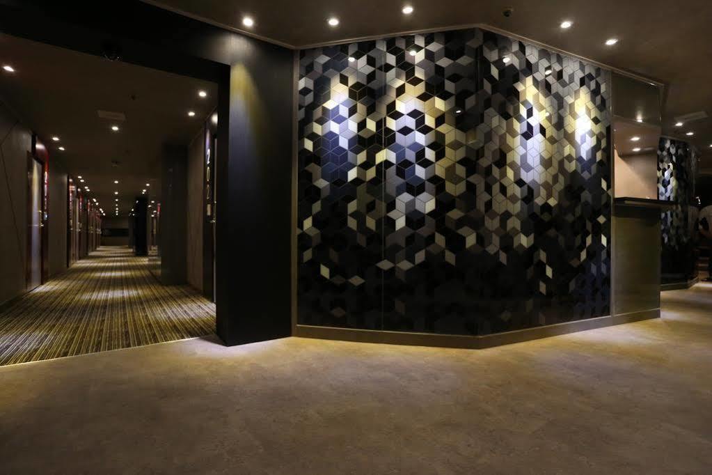Ilsan Blanc Motel Kojang Kültér fotó