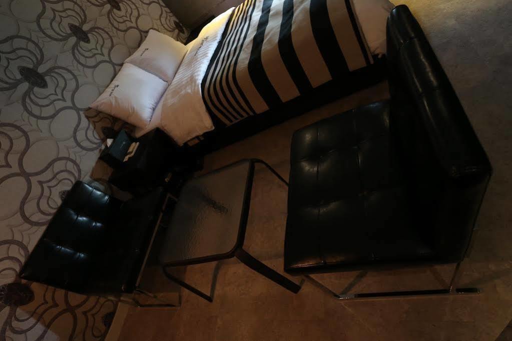 Ilsan Blanc Motel Kojang Kültér fotó